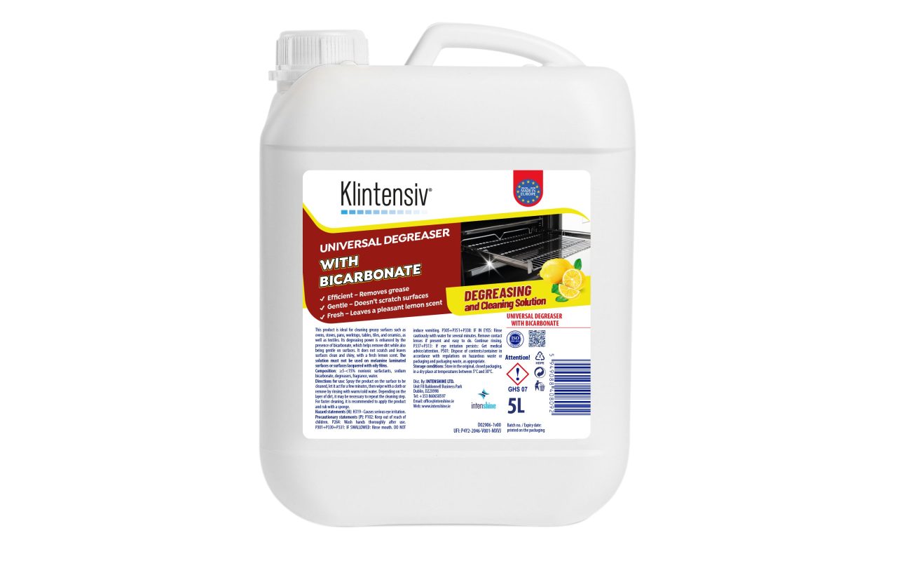 UNIVERSAL DEGREASER WITH BICARBONATE 1